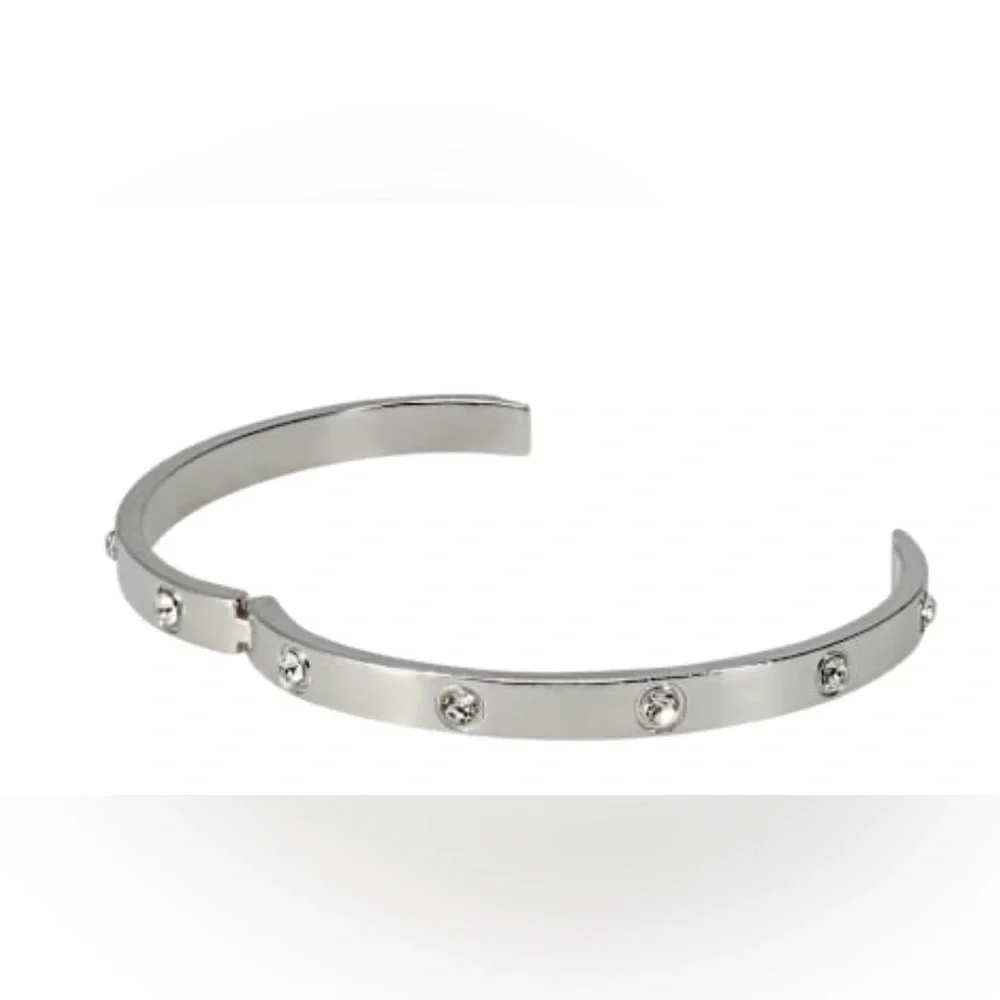 18k White Gold Love Bangle Bracelet with Diamonds